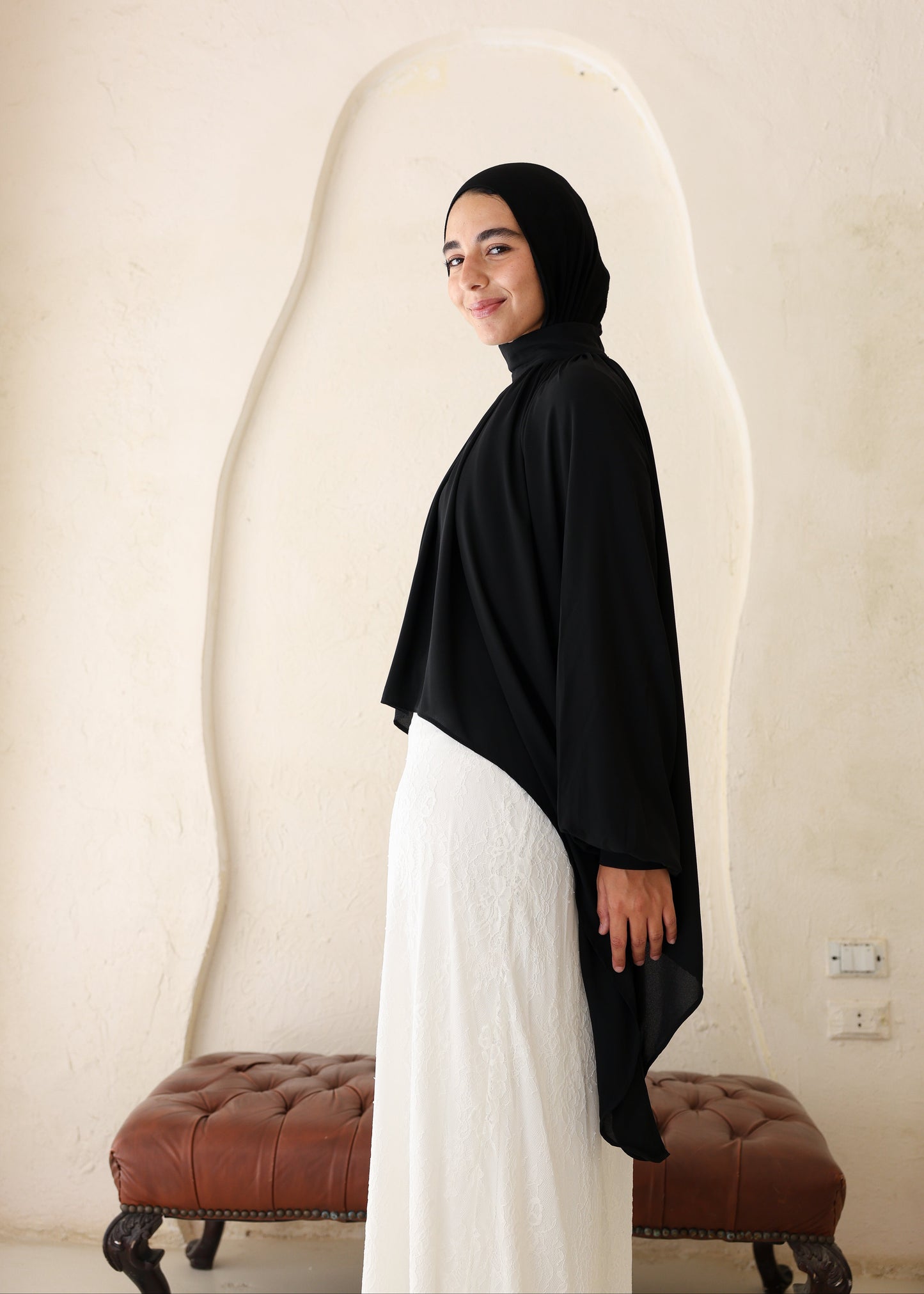 ALYA Blouse in Black