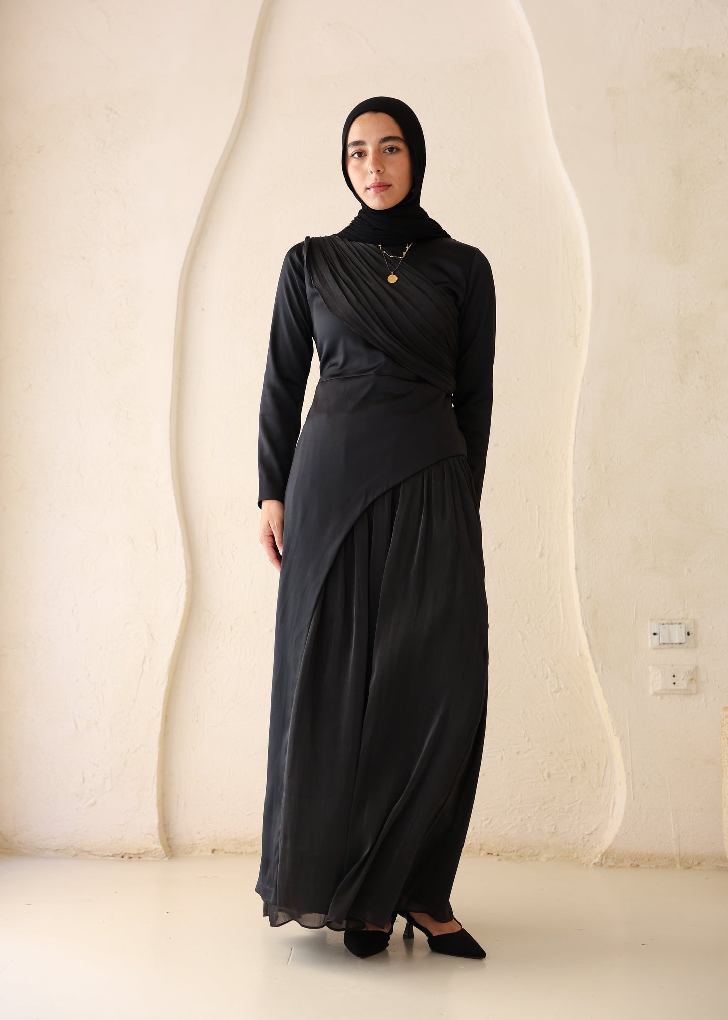 Aura Dress In Black