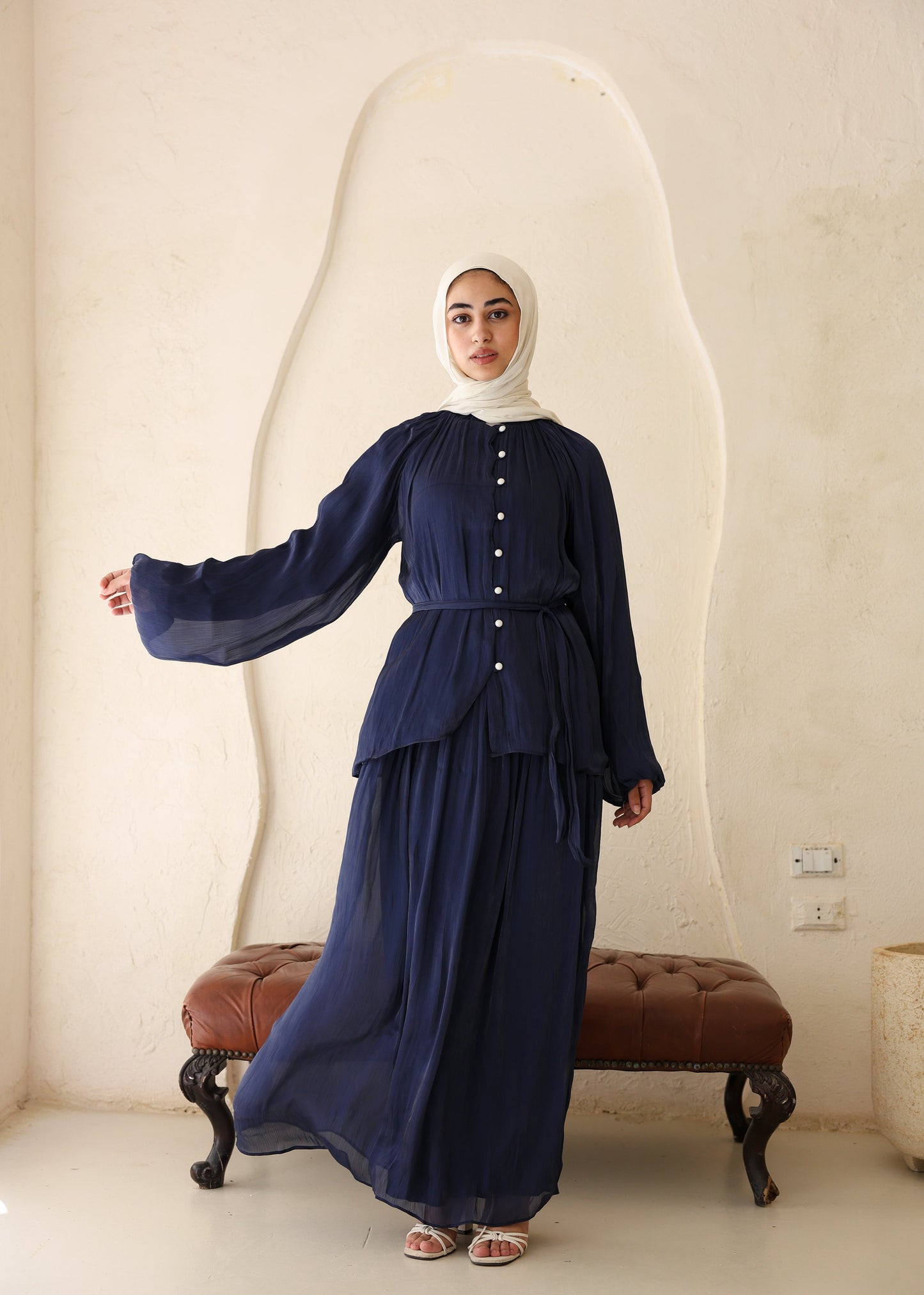 Halo Set In Navy Blue