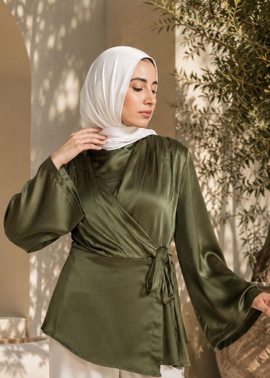 THURAYA Blouse in Olive Glow