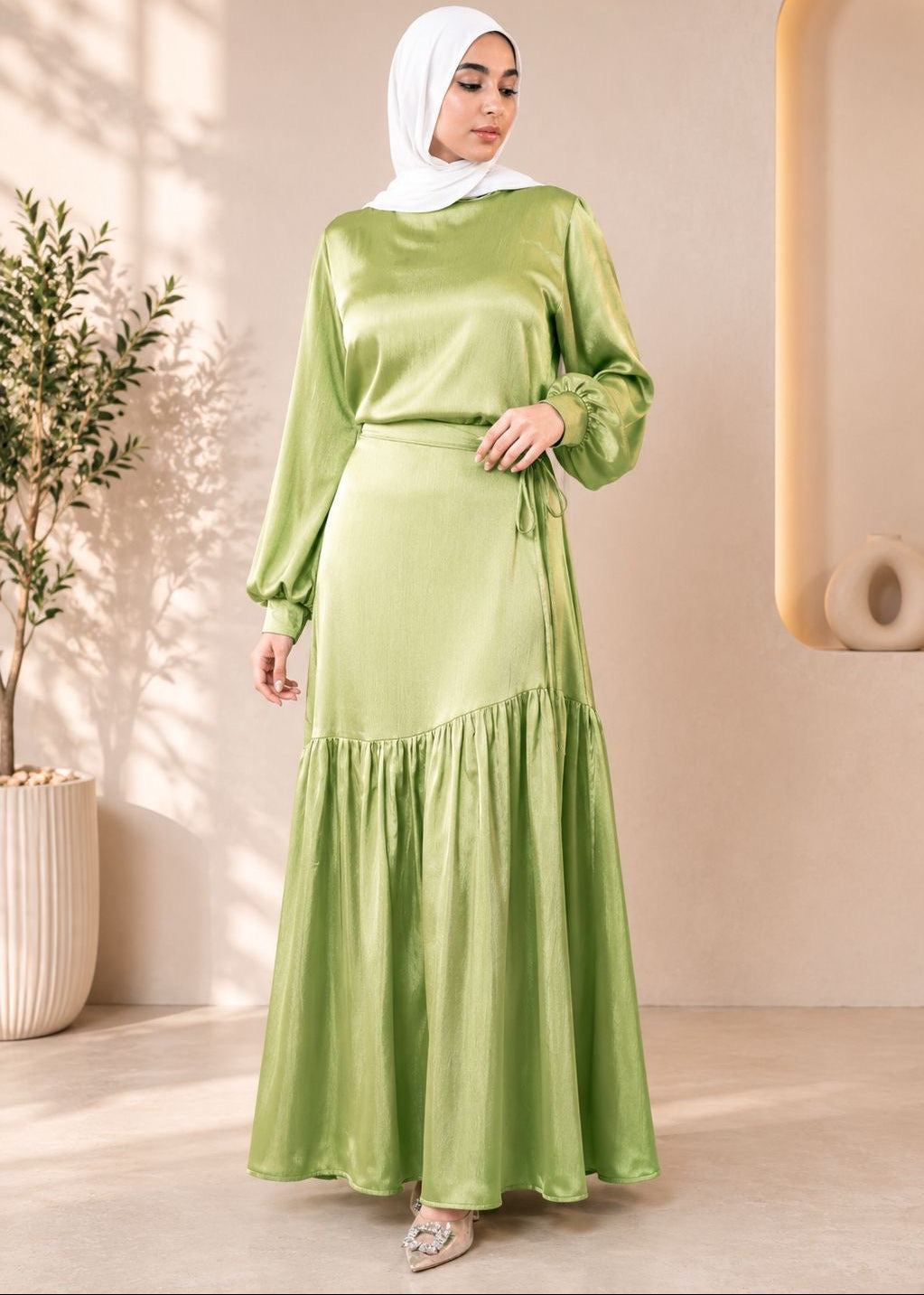 LAYAL Set In Light Olive