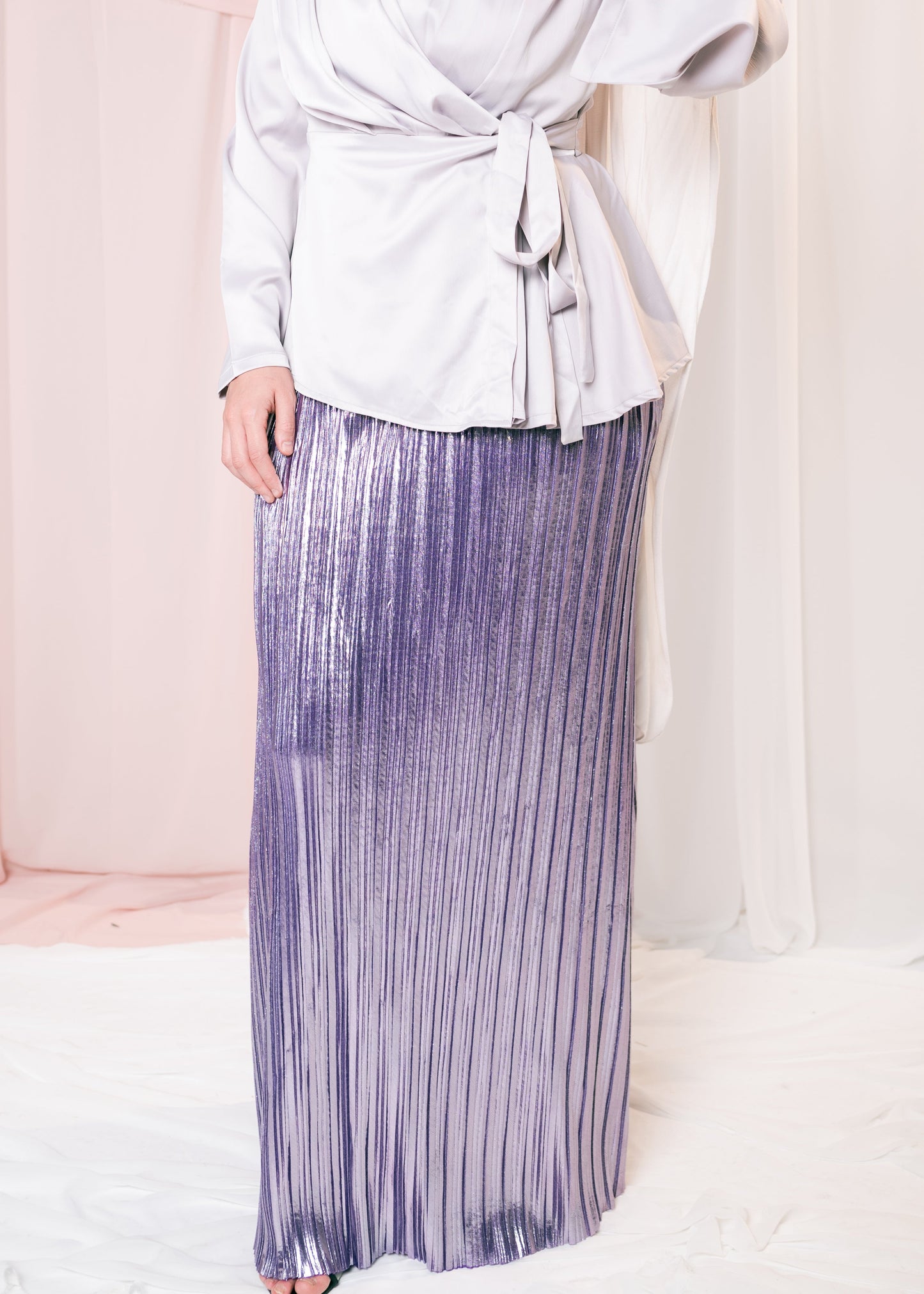 SEWAR Skirt In Lilac Metallic