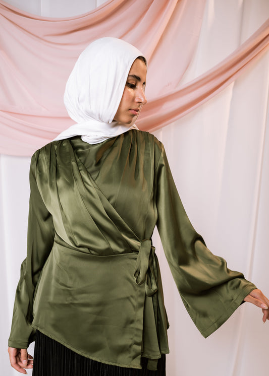 THURAYA Blouse in Olive Glow