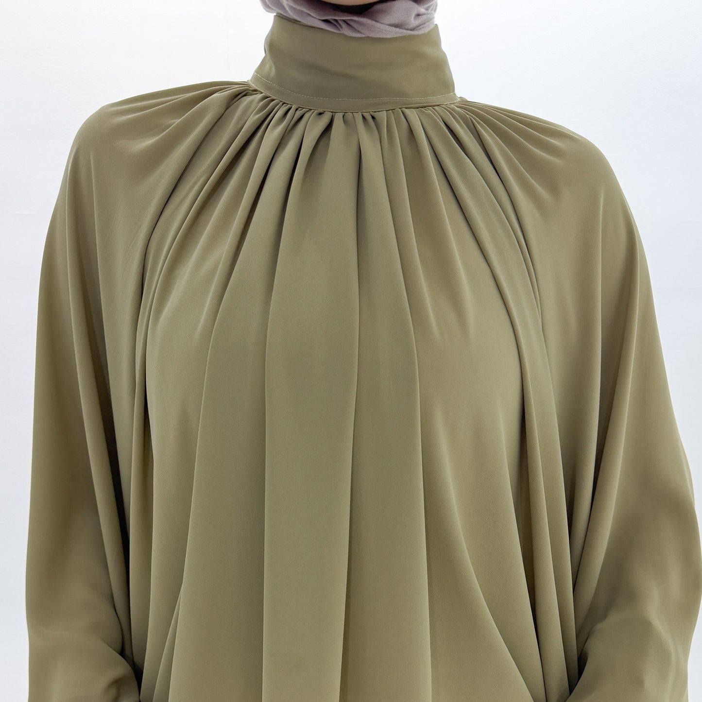 ALYA Blouse in mint green