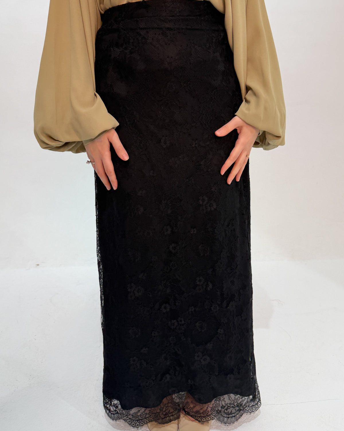 DALILA skirt in black